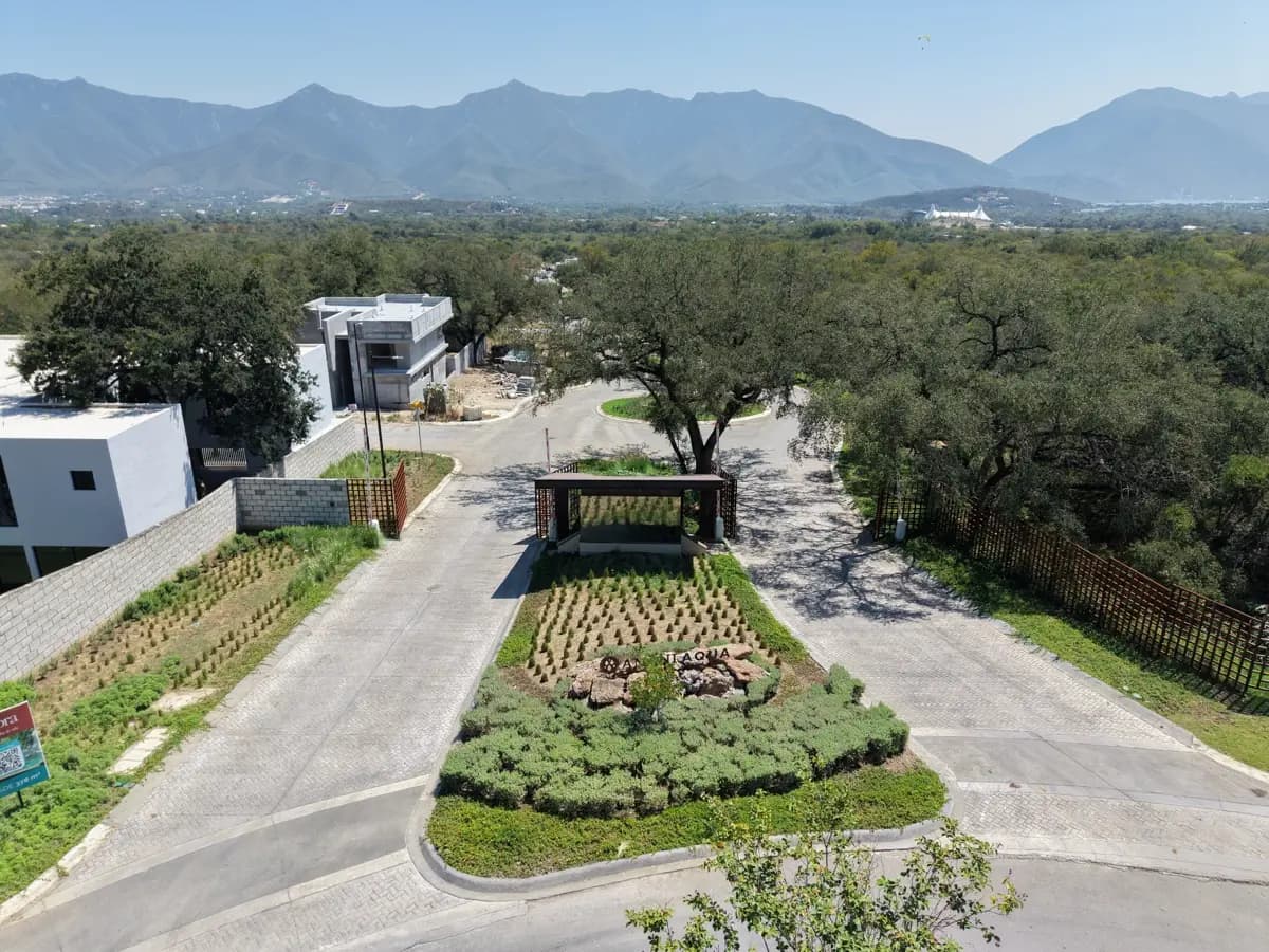 Terreno en Venta en Las Huertas, Santiago, Nuevo León