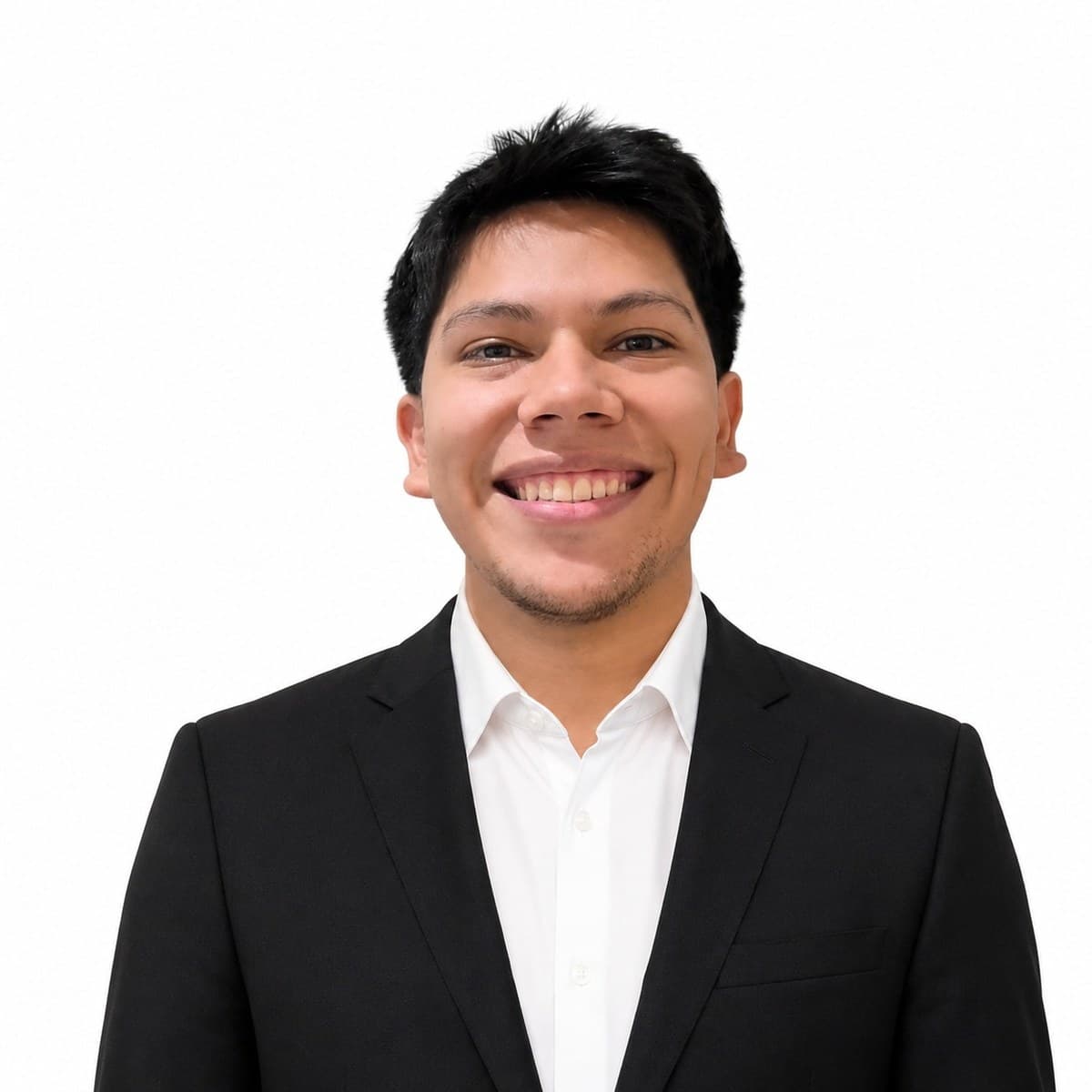 Retrato profesional de Thadeo Gómez, Asesor Inmobiliario en Rednorte Inmobiliaria