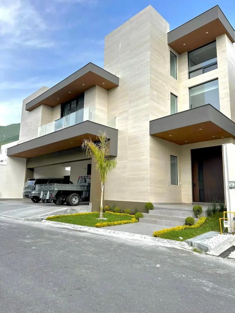 Casa en Venta en Residencial y Club de Golf la Herradura, Monterrey, Nuevo León