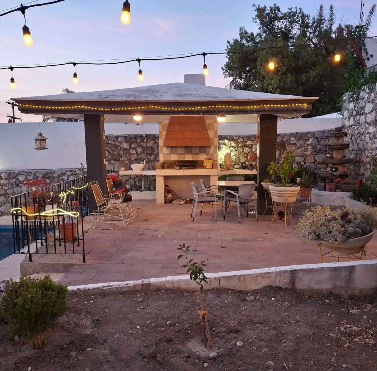 Casa en Venta en Contry la Silla, Guadalupe, Nuevo León