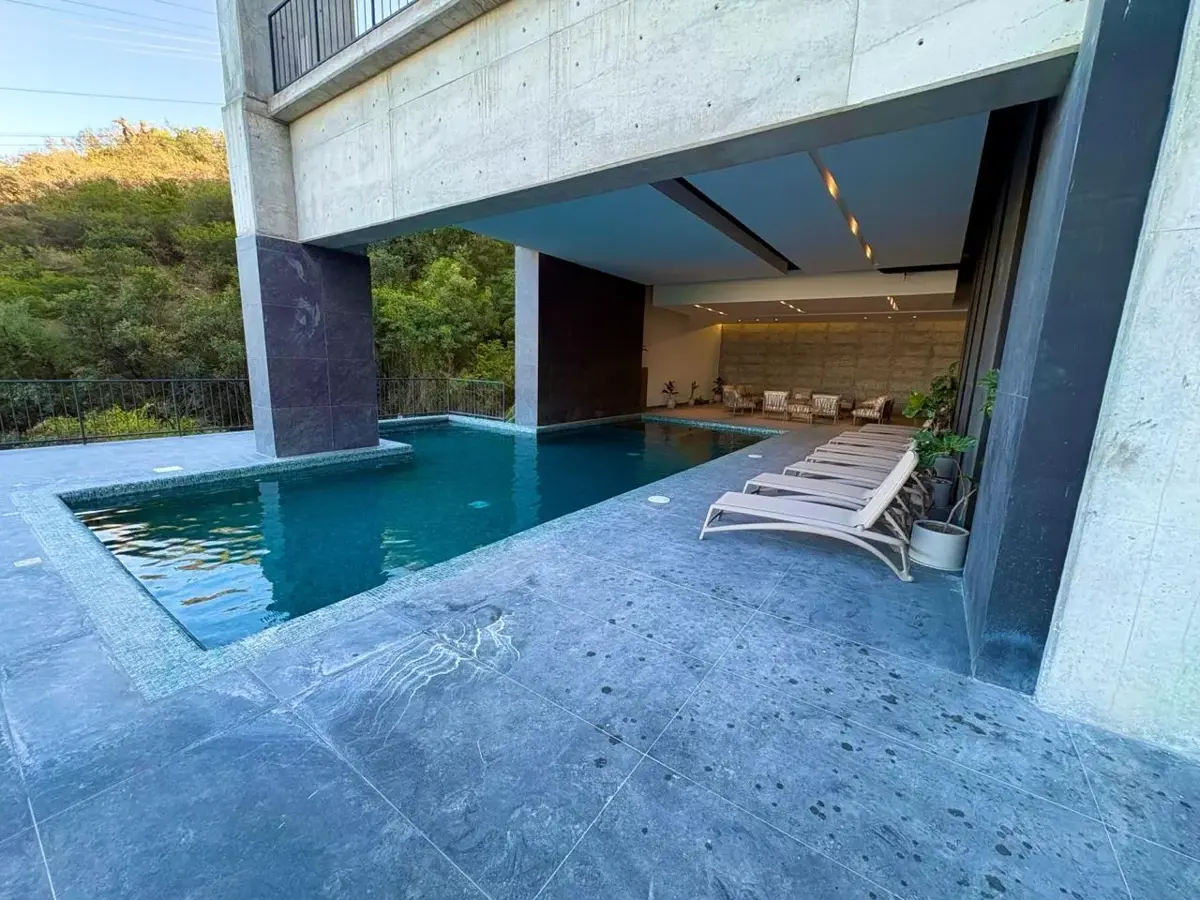 Departamento en Renta en Colinas de San Jeronimo, Monterrey, Nuevo León