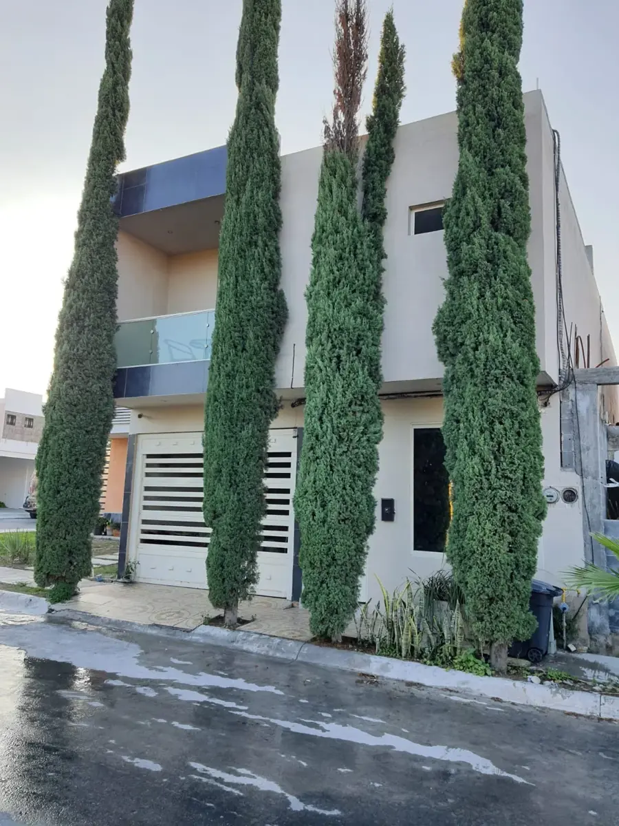 Casa en Renta en Loma de la Paz, Apodaca, Nuevo León