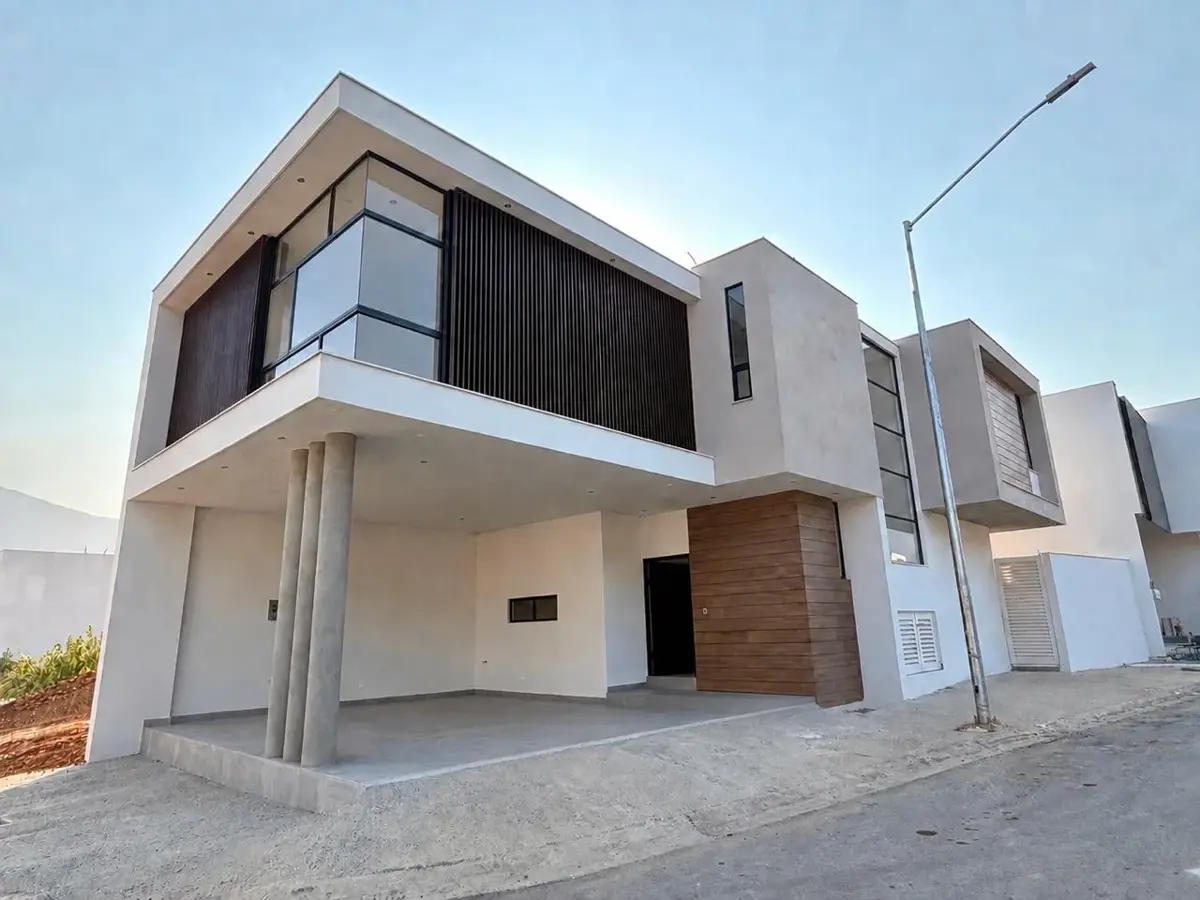 Casa en Venta en Valles de Santiago, Santiago, Nuevo León