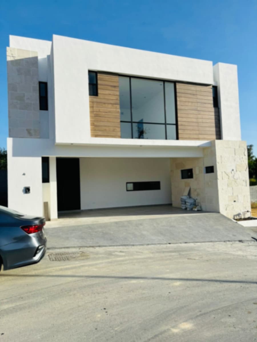 Casa en Venta en Pedregal de la Montaña, Monterrey, Nuevo León