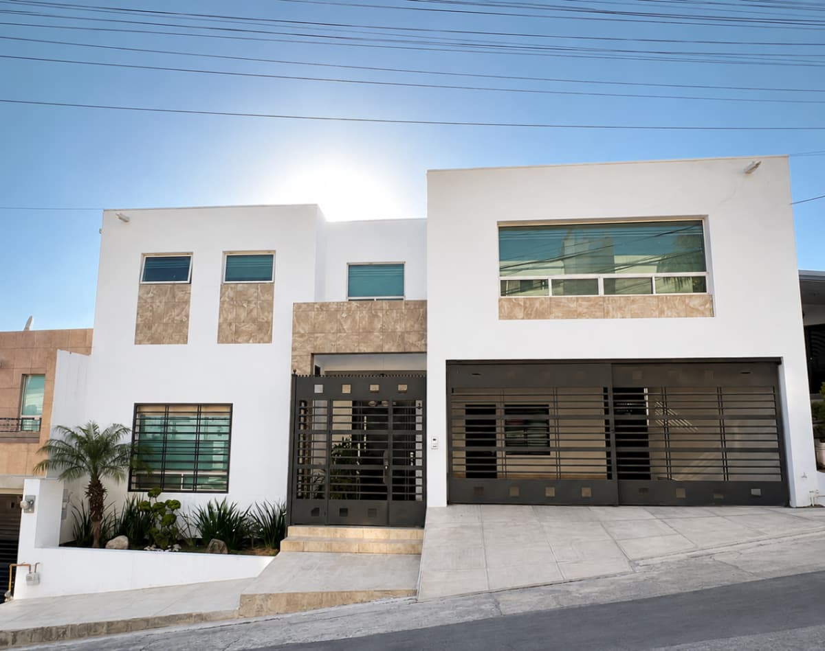 Casa en Venta en Contry Sol, Guadalupe, Nuevo León