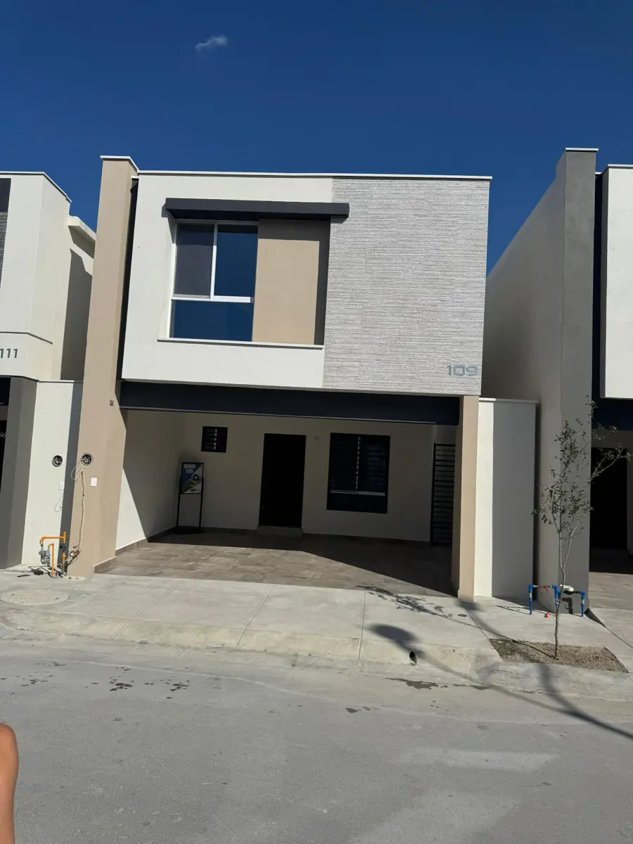 Casa en Renta en Torento, Apodaca, Nuevo León