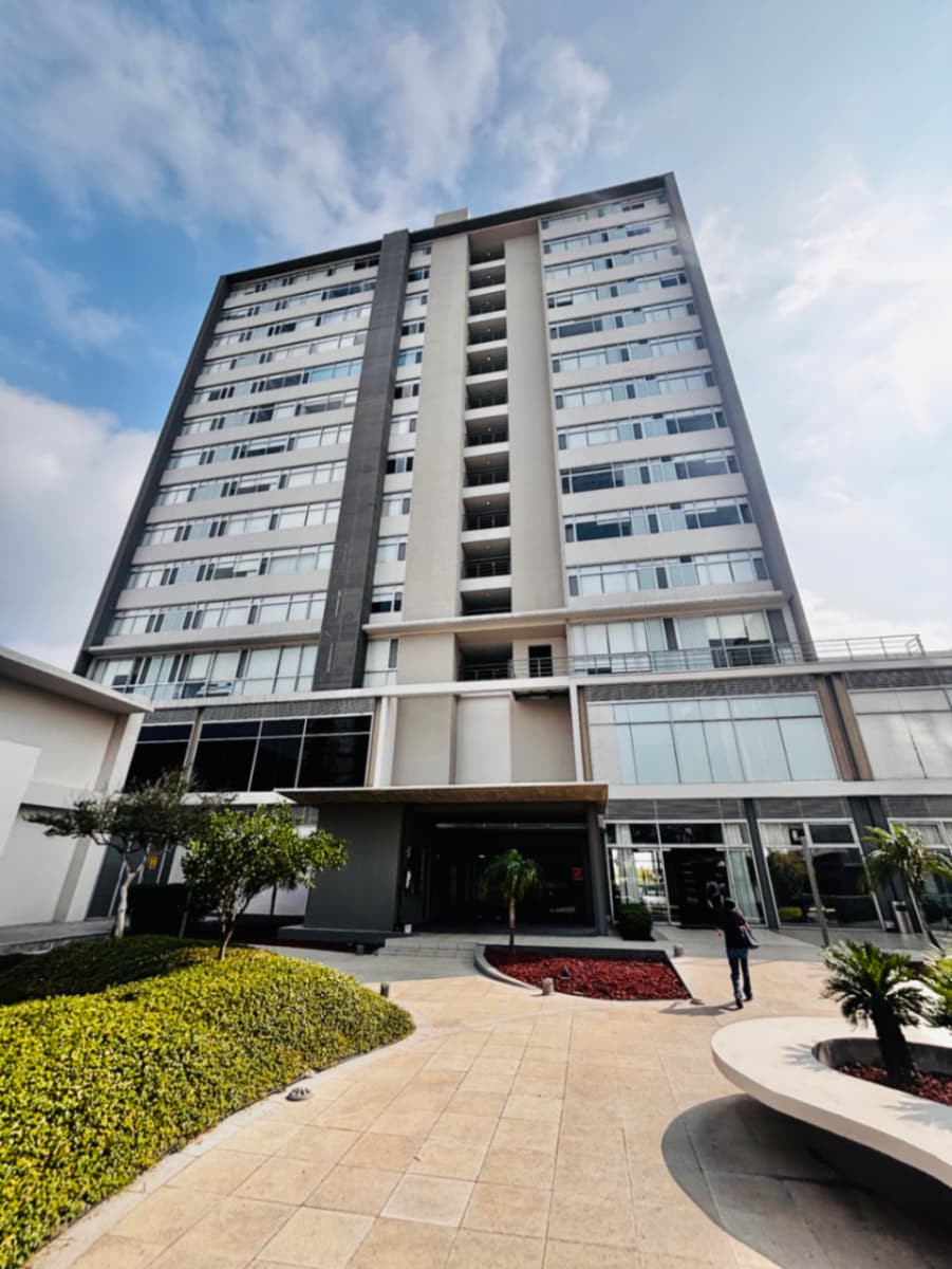 Departamento en Renta en Instituto Tecnológico de Estudios Superiores de Monterrey, Monterrey, Nuevo León