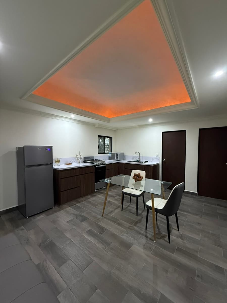 Departamento en Renta en Nueva España, Monterrey, Nuevo León