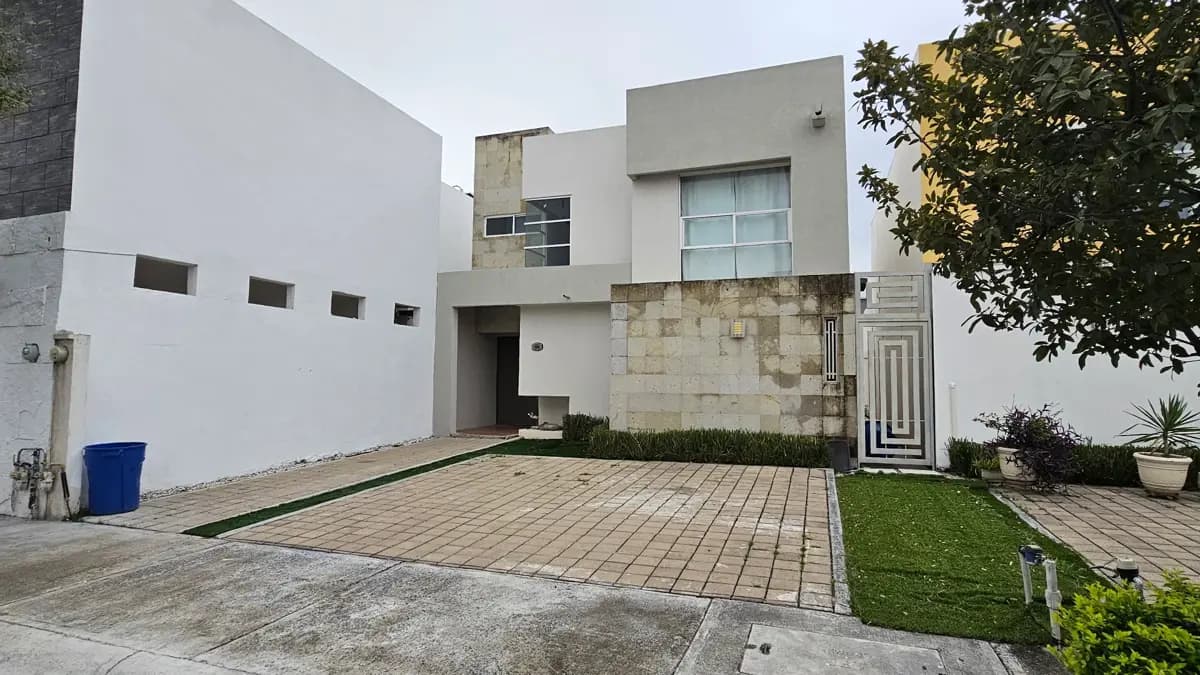 Casa en Renta en Crystal Lagoons, Apodaca, Nuevo León