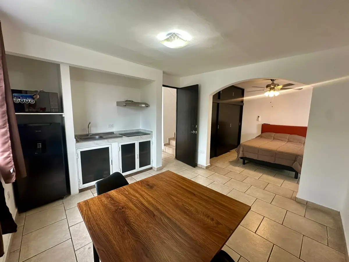 Departamento en Renta en Valle de las Brisas, Monterrey, Nuevo León